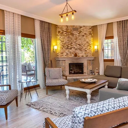3 Bedroom Stone House With Shared Pool * Bodrum