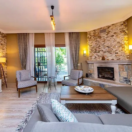 3 Bedroom Stone House With Shared Pool Bodrum
