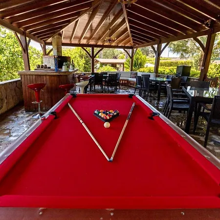 3 Bedroom Stone House With Shared Pool